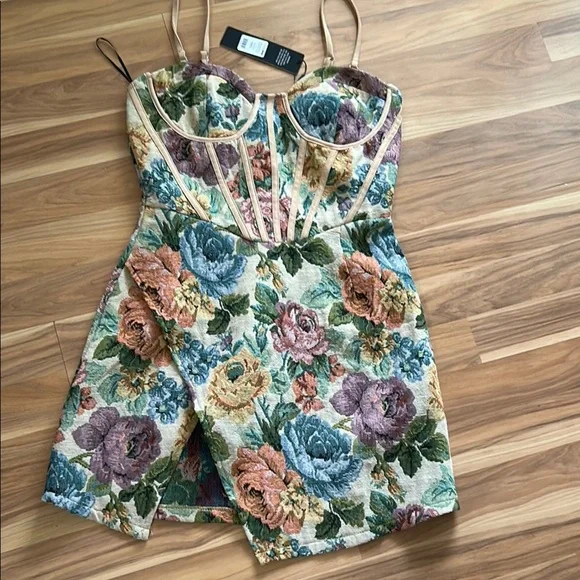 Floral Bustier Dress - Picture 2 of 12